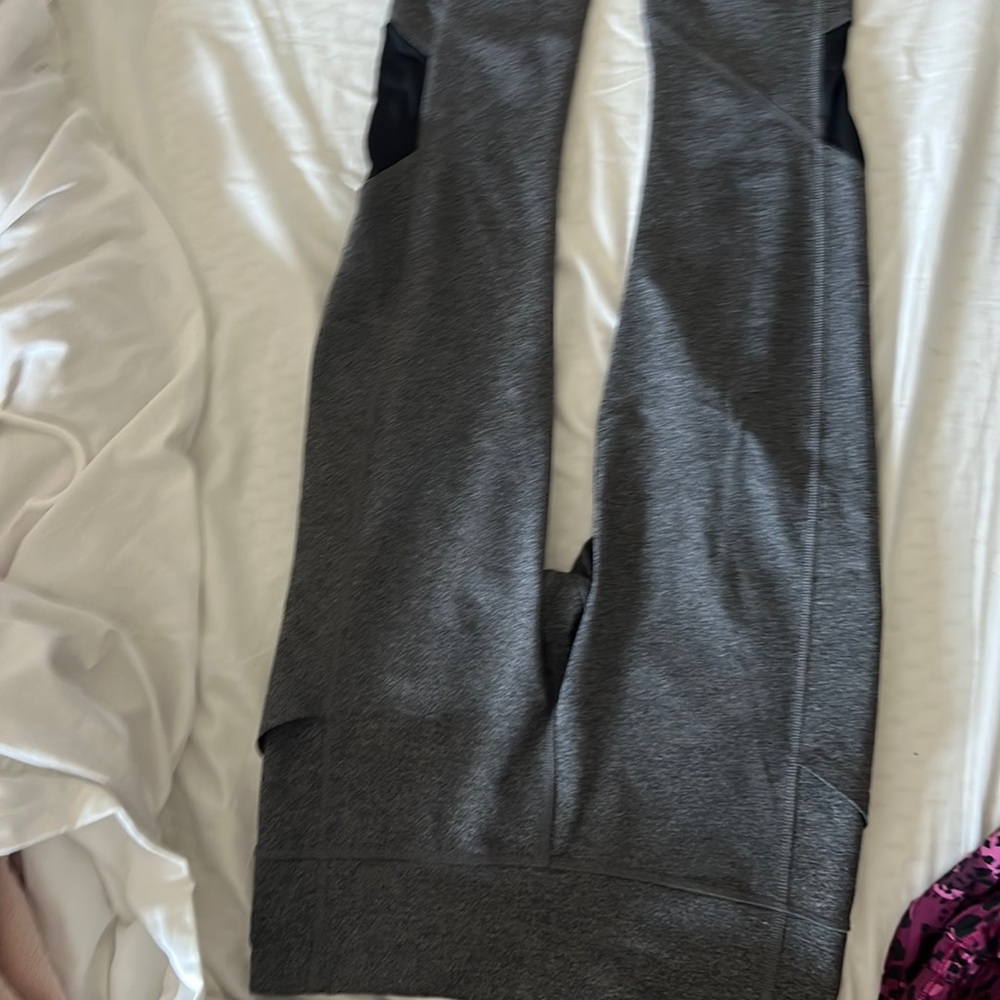 Grey lulu leggings